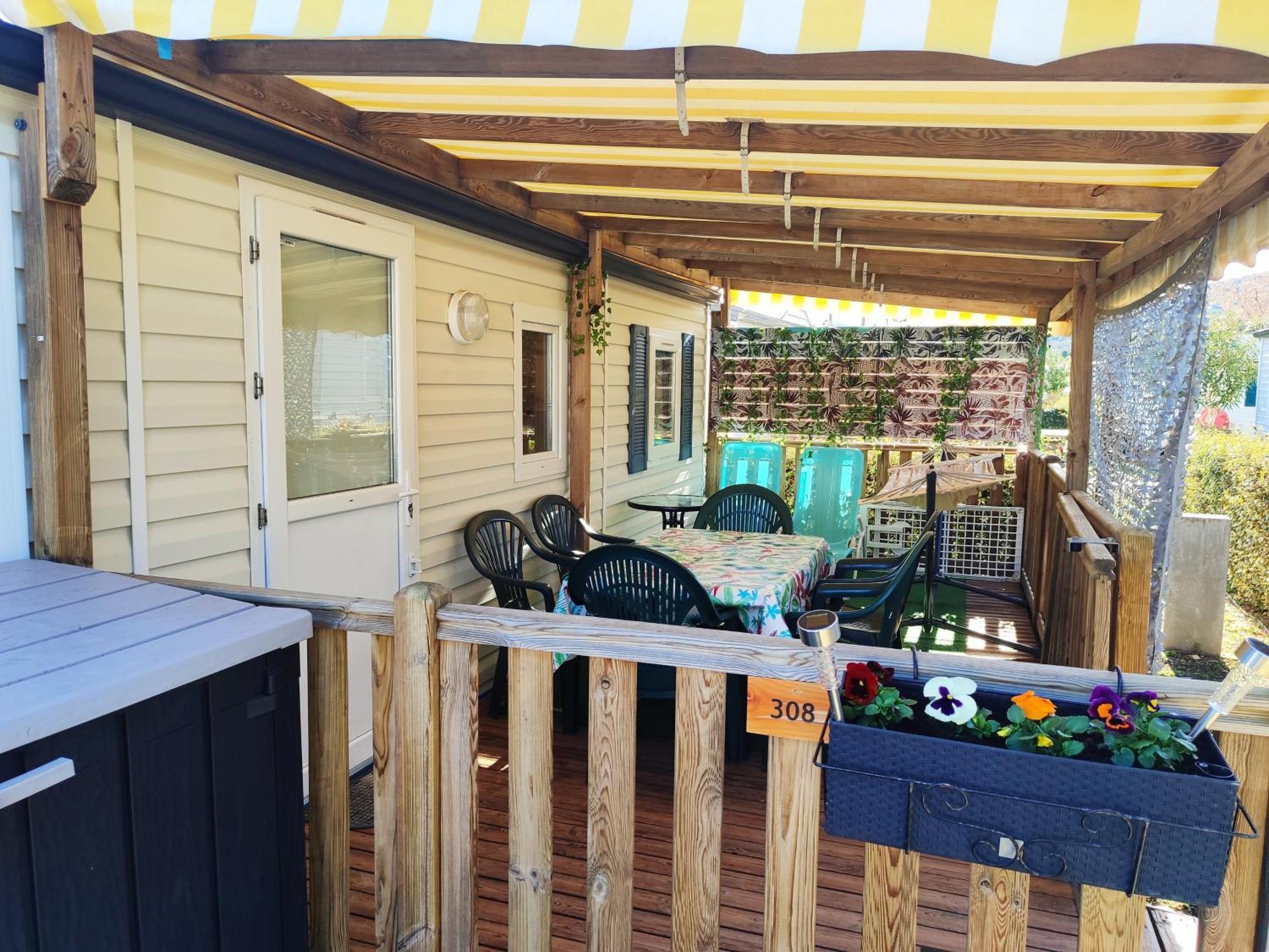 Mobilhome Au Camping Les Salins De La Gardiole Ex Camping Europe Vic-la-Gardiole Kültér fotó