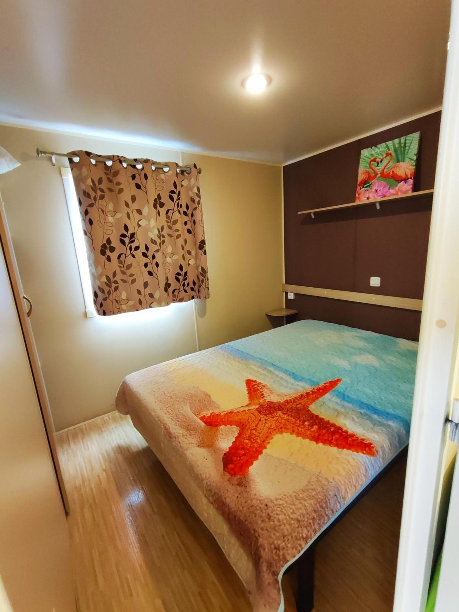 Mobilhome Au Camping Les Salins De La Gardiole Ex Camping Europe Vic-la-Gardiole Kültér fotó